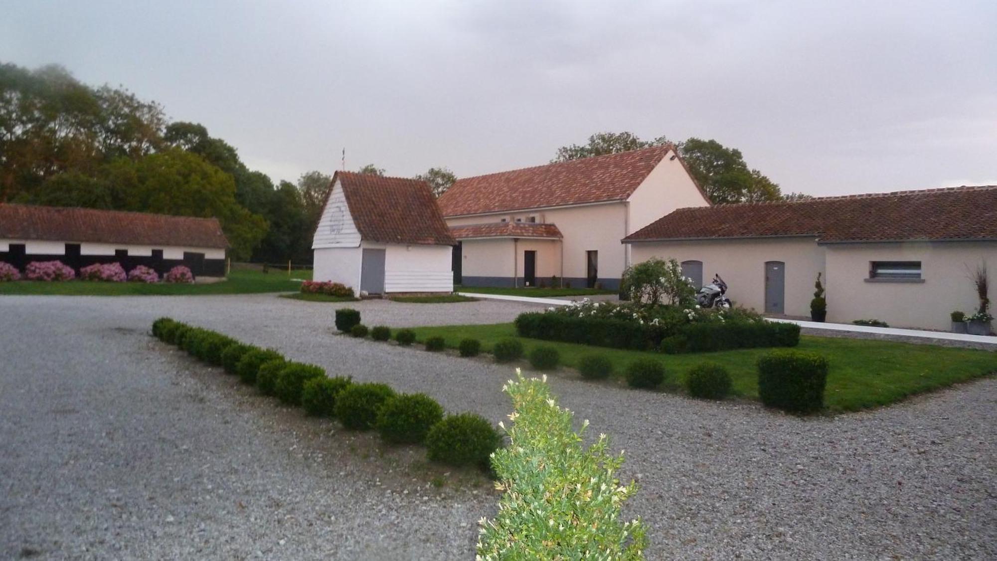Hotel Et Restaurant Le Clos De La Prairie Gouy-Saint-André Exterior foto